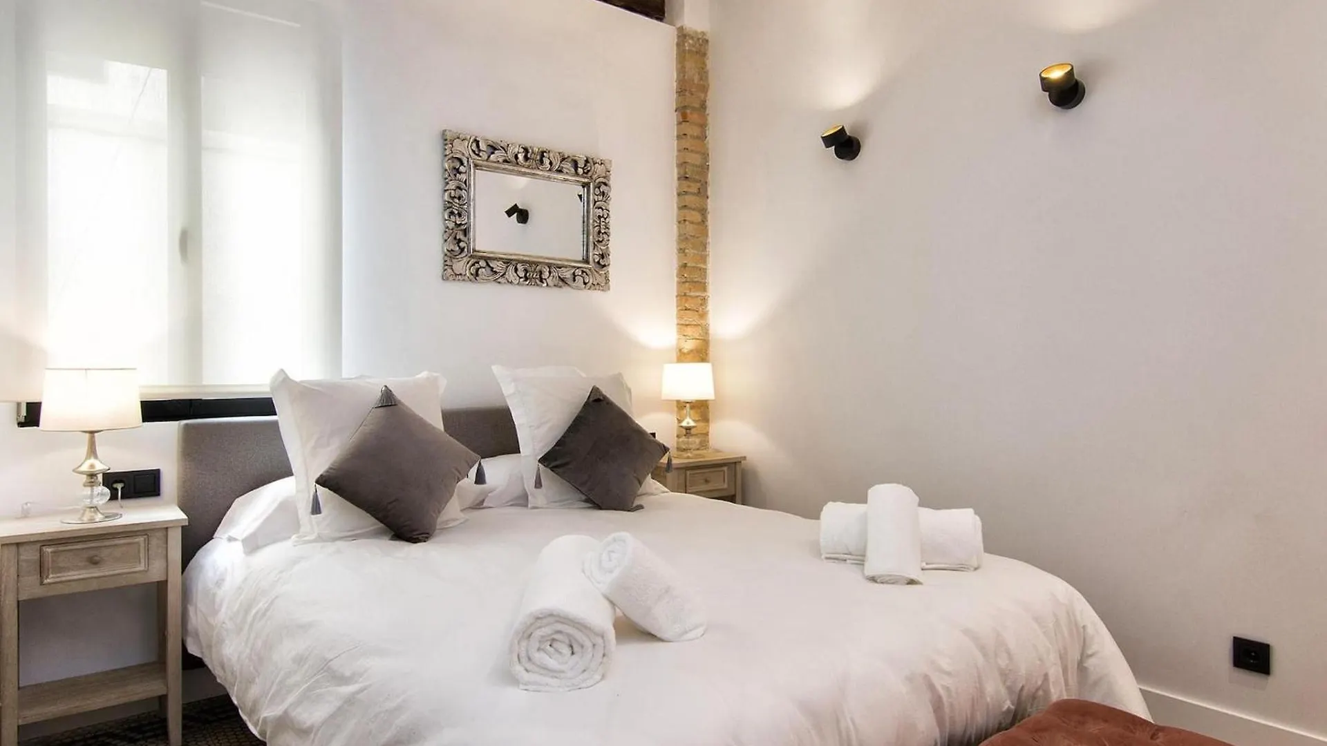 Santa Paula Cozy & Elegant In The Heart Of Granada Apartment