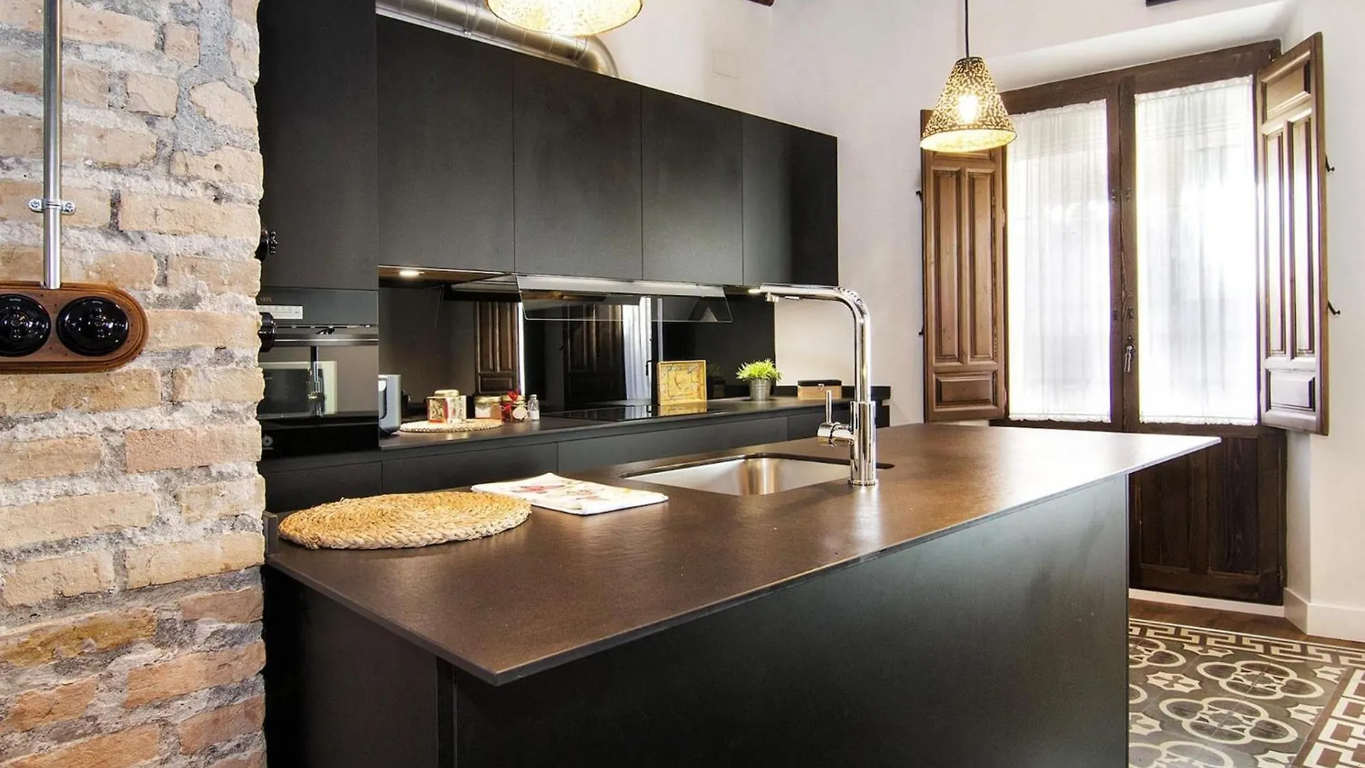 شقة Santa Paula Cozy & Elegant In The Heart Of غرناطة إسبانيا