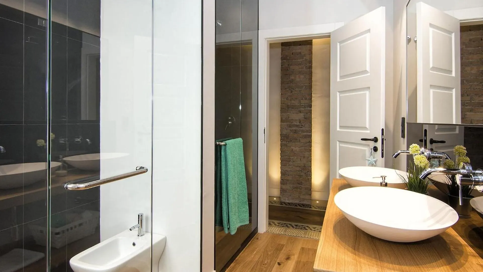 شقة Santa Paula Cozy & Elegant In The Heart Of غرناطة