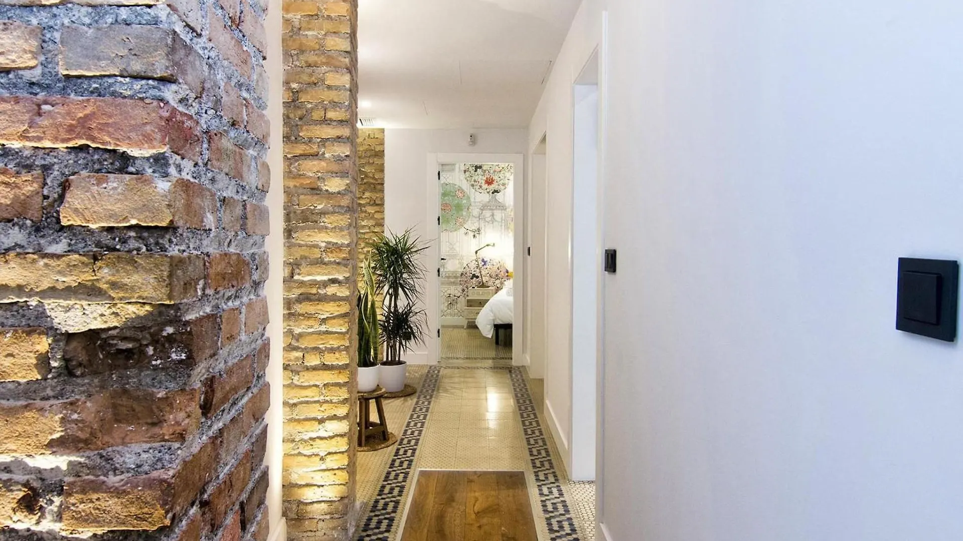 شقة Santa Paula Cozy & Elegant In The Heart Of غرناطة